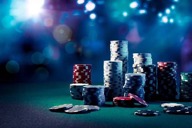 mpo878 platform interface showing sports betting, live casino, and slot games